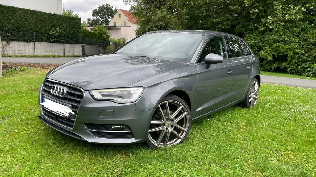 Audi A3 105.000 km 12.200 &euro; Lippstadt 59555