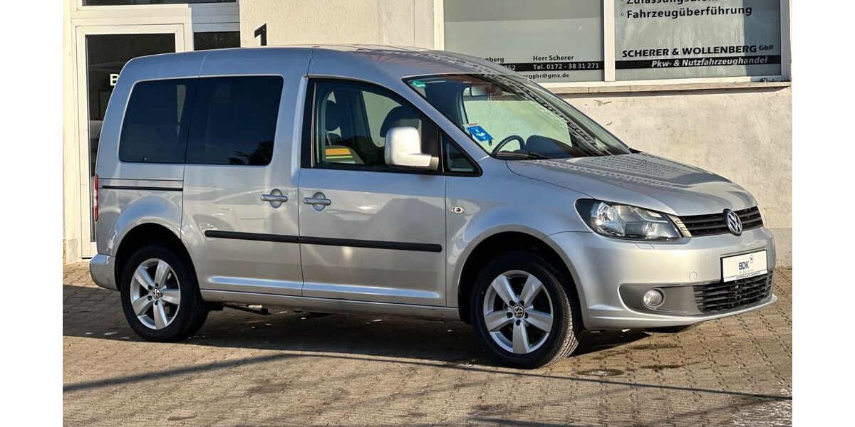 VW Caddy 106.000 km 10.950 &euro; Bandenitz 19230