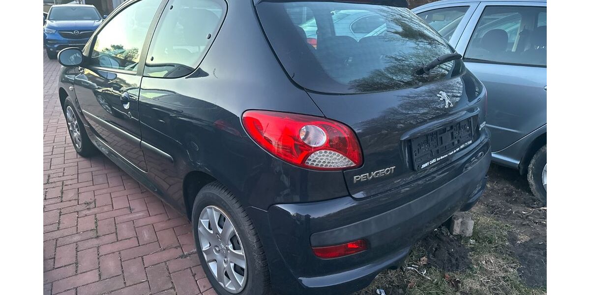 Peugeot 206 173.000 km 2.300 &euro; Lübeck 23560