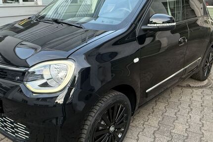 Renault Twingo 24.156 km 12.330 &euro; Schwalbach/Taunus 65824
