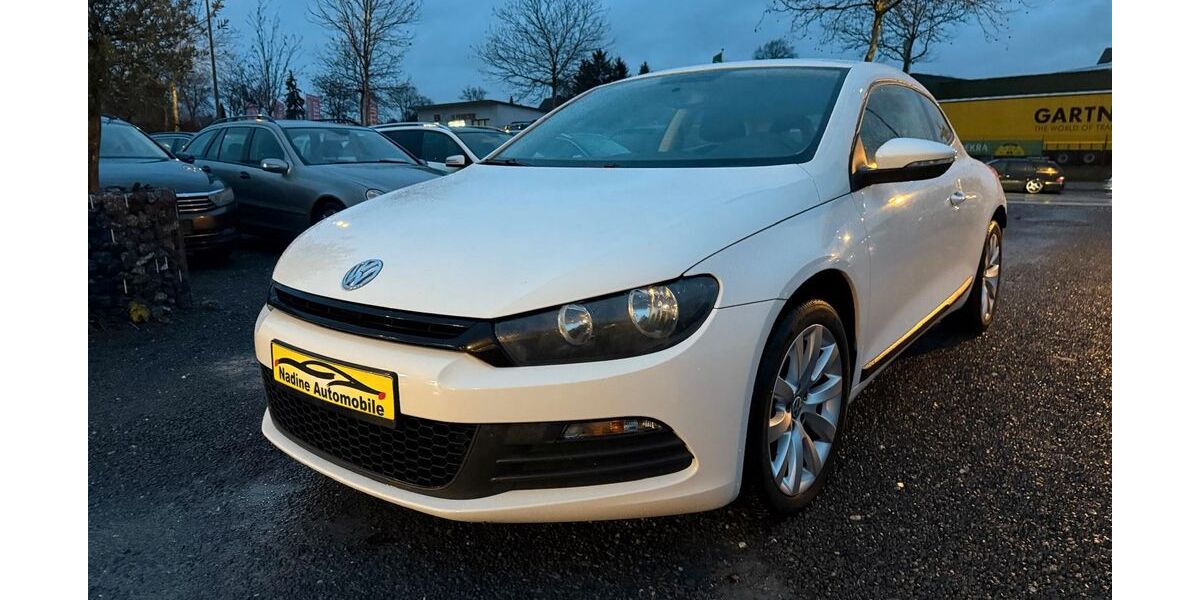 VW Scirocco 140.303 km 2.850 &euro; Dortmund 44339
