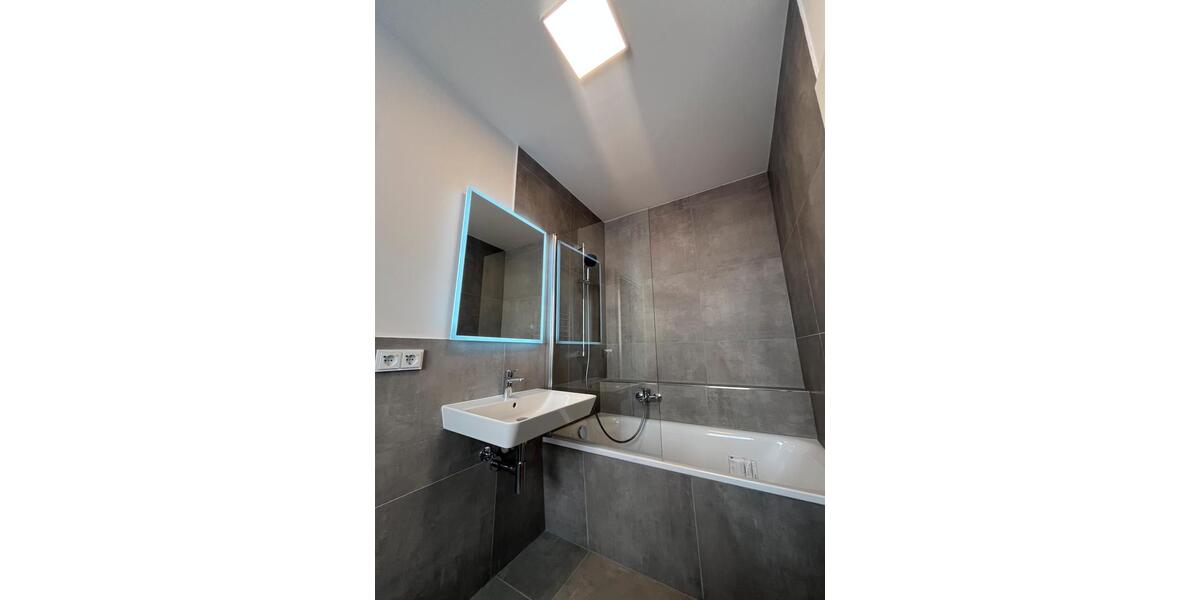 Etagenwohnung Meißen - 3 Zimmer, 82 m&sup2;, 890&euro; | Angebot:26267935