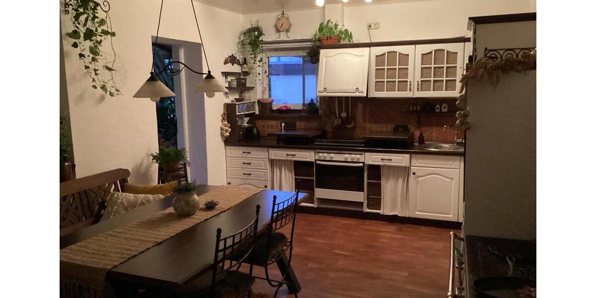 Erdgeschoßwohnung Lahntal - 5 Zimmer, 130 m&sup2;, 299.999&euro; | Angebot:24549417