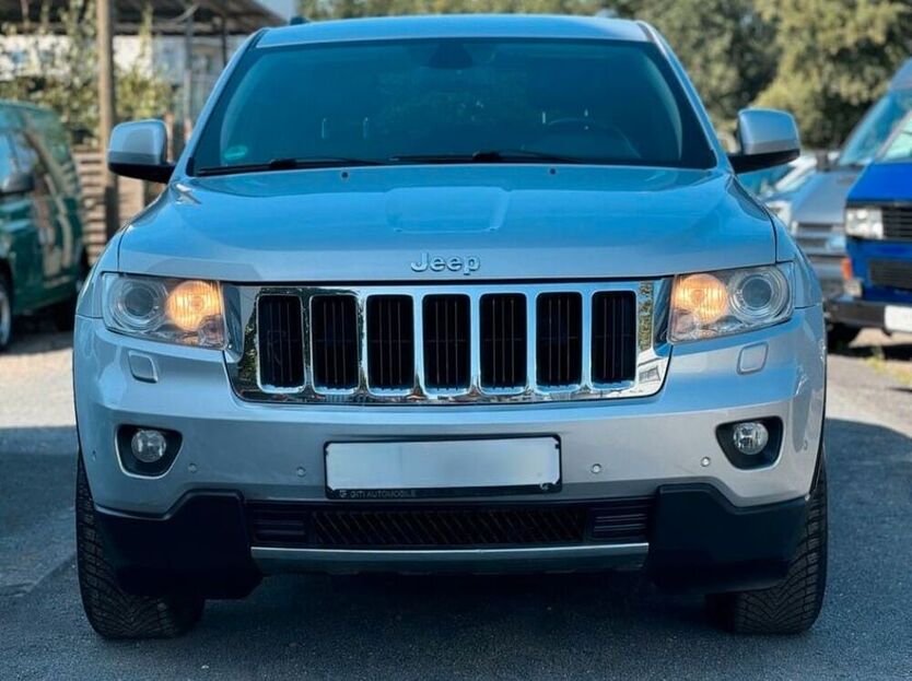 Grand Cherokee