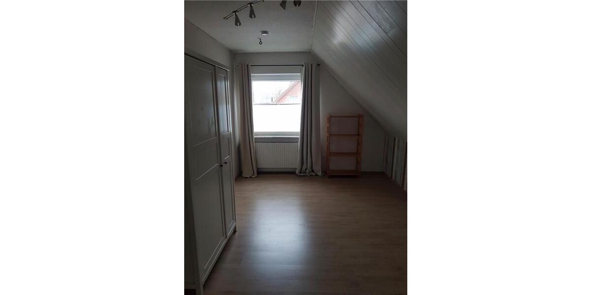 Einfamilienhaus Hamweddel - 5 Zimmer, 140 m&sup2;, 1.800&euro; | Angebot:26382509