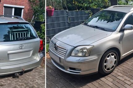 Toyota Avensis 172.000 km 2.690 &euro; Stade 21683