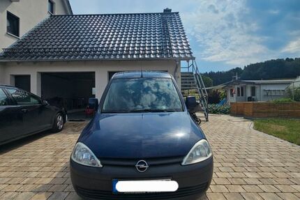 Opel Combo 327.000 km 2.199 &euro; Hummeltal 95503
