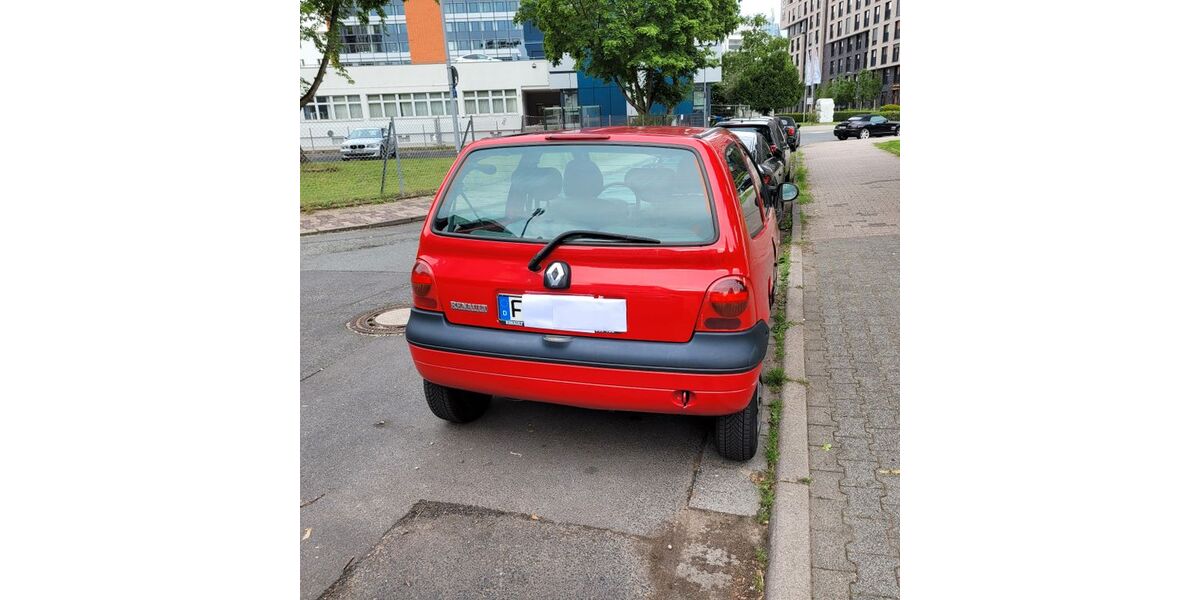 Renault Twingo 207.600 km 700 &euro; Frankfurt 60528