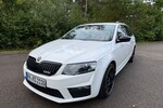 Skoda Octavia RS 245 224.000 km 10.399 € Schwanstetten 90596