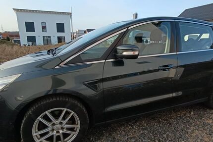 Ford S-Max 132.000 km 14.500 &euro; Ebsdorfergrund 35085