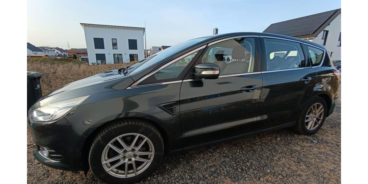 Ford S-Max 132.000 km 14.500 &euro; Ebsdorfergrund 35085