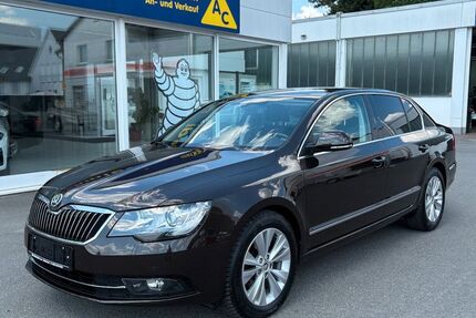 Skoda Superb 141.662 km 10.700 &euro; Kulmbach / Melkendorf 95326