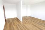 Helle City-Wohnung mit Balkon und modernem Bad - zentrale Lage