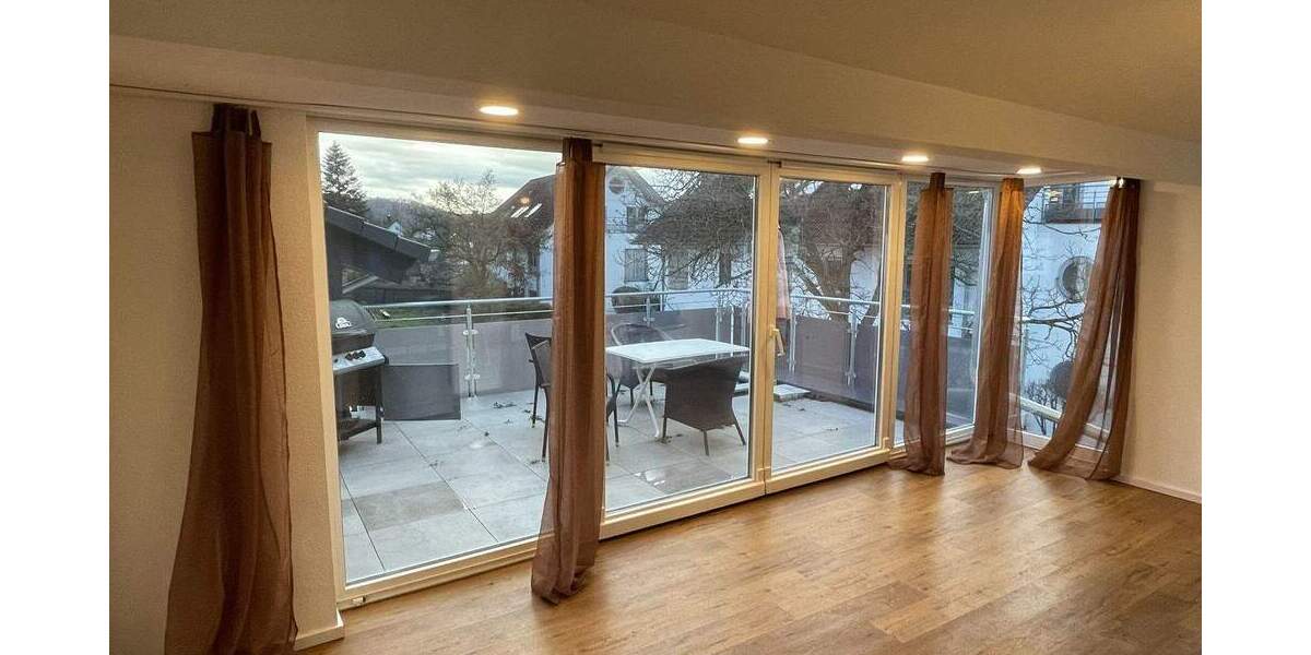 Etagenwohnung Rielasingen-Worblingen Rielasingen - 4 Zimmer, 91 m&sup2;, 1.250&euro; | Angebot:25677047