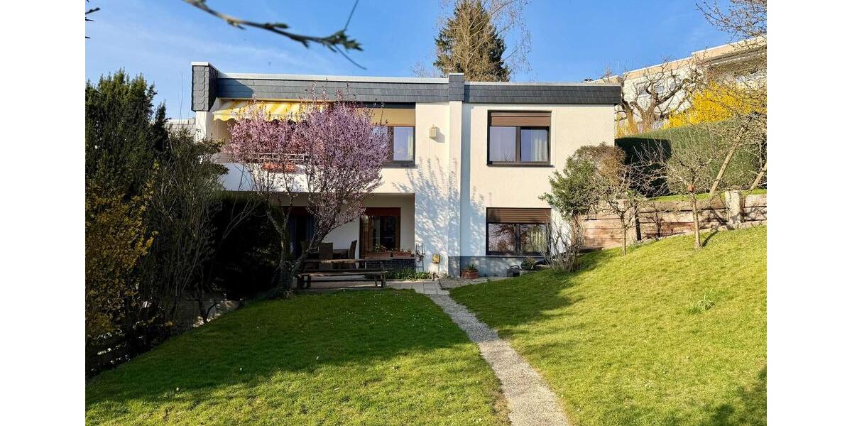 Einfamilienhaus Bad Soden am Taunus - 6 Zimmer, 178 m&sup2;, 3.200&euro; | Angebot:26660033
