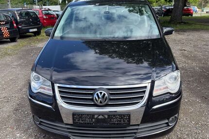 VW Touran 238.812 km 2.590 &euro; Kaiserslautern 67663