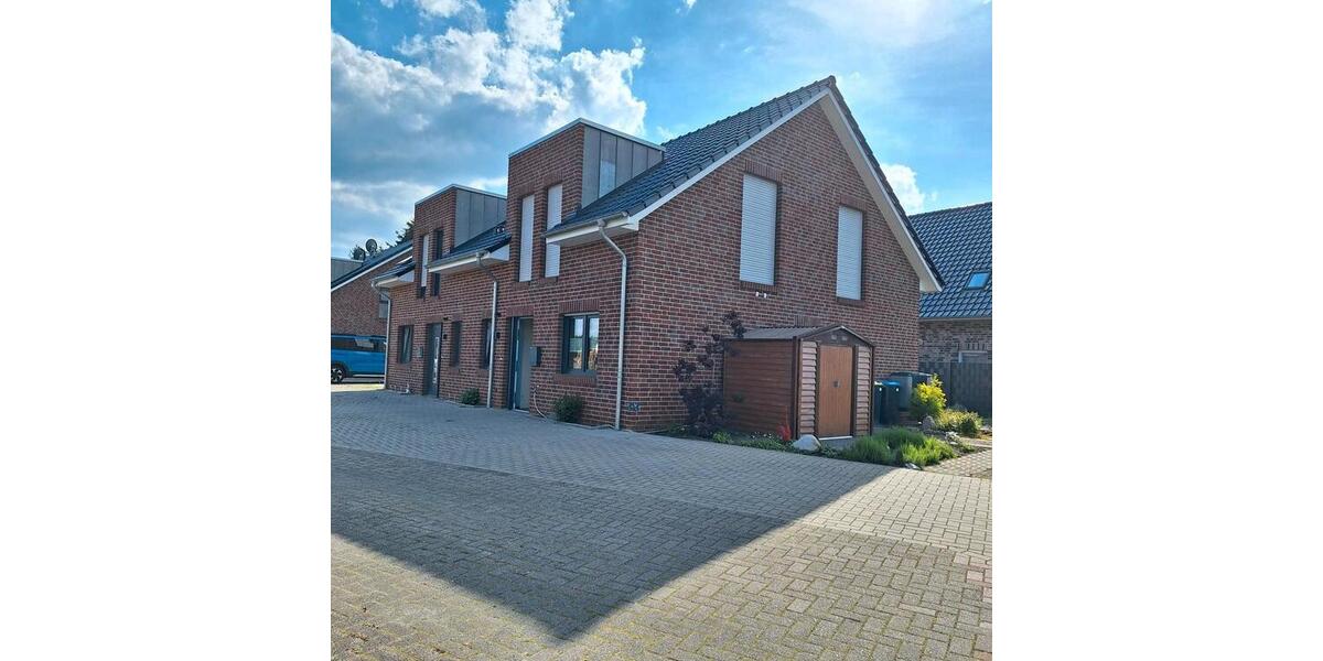 Doppelhaushälfte Papenburg - 4 Zimmer, 92 m&sup2;, 270.000&euro; | Angebot:27297163