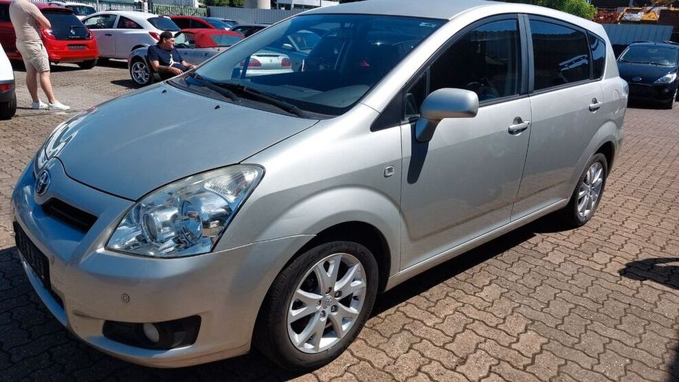 Corolla Verso