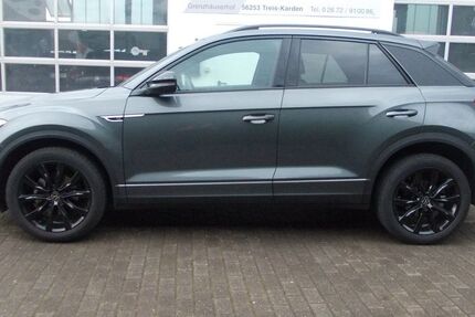 VW T-Roc 12.517 km 27.690 &euro; Treis-Karden 56253