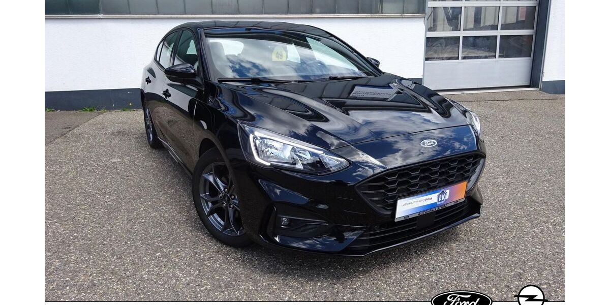 Ford Focus 85.420 km 13.990 &euro; Villingen-Schwenningen 78052