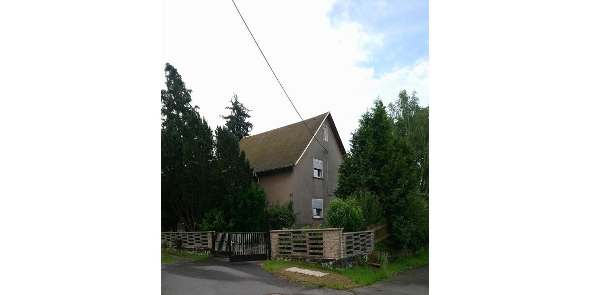 Einfamilienhaus Leisnig - 8 Zimmer, 120 m&sup2;, 200.000&euro; | Angebot:26884917