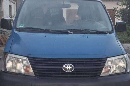 Toyota Hiace 240.000 km 6.500 &euro; Steingaden 86989