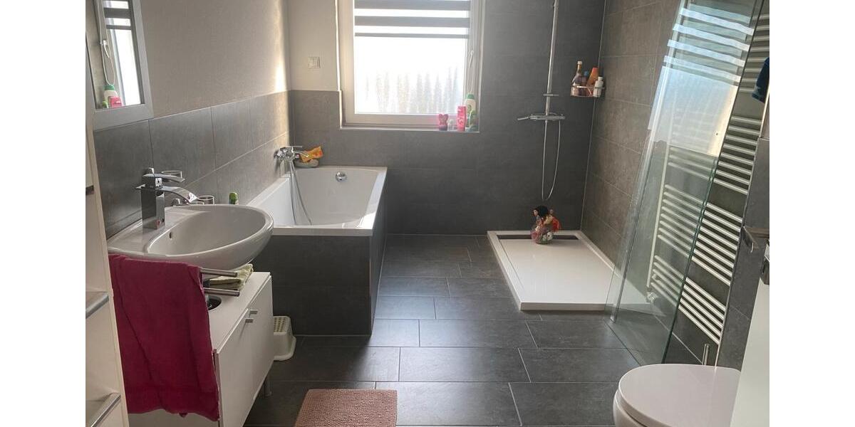 Einfamilienhaus Euskirchen Dom-Esch - 7 Zimmer, 236 m&sup2;, 569.000&euro; | Angebot:25591845