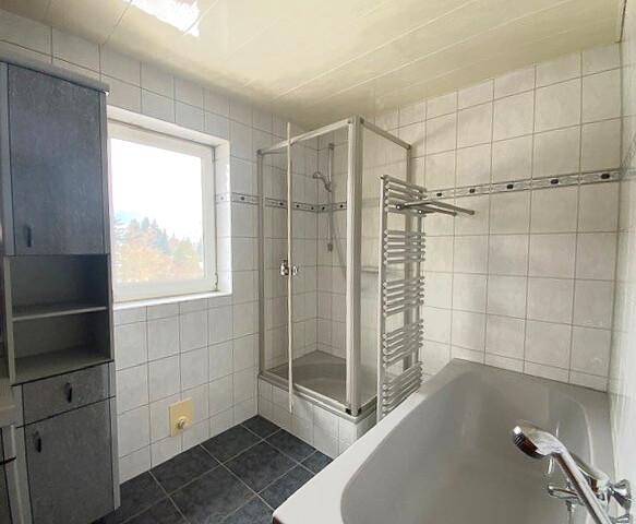 Dachgeschoßwohnung Kahla - 2 Zimmer, 65 m&sup2;, 510&euro; | Angebot:24876941