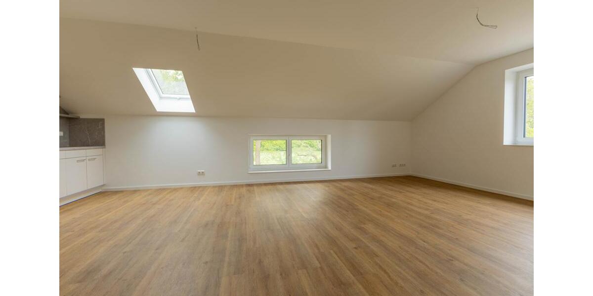 Dachgeschoßwohnung Weddingstedt - 2 Zimmer, 75 m&sup2;, 830&euro; | Angebot:26585915