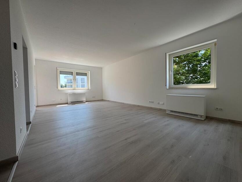 Erstbezug nach Renovierung - schöne ETW, 2ZKB am Fasanerieberg ZW