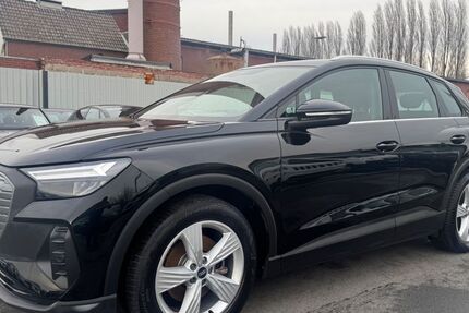 Audi Q4 e-tron 37.000 km 22.900 &euro; Bocholt 46395