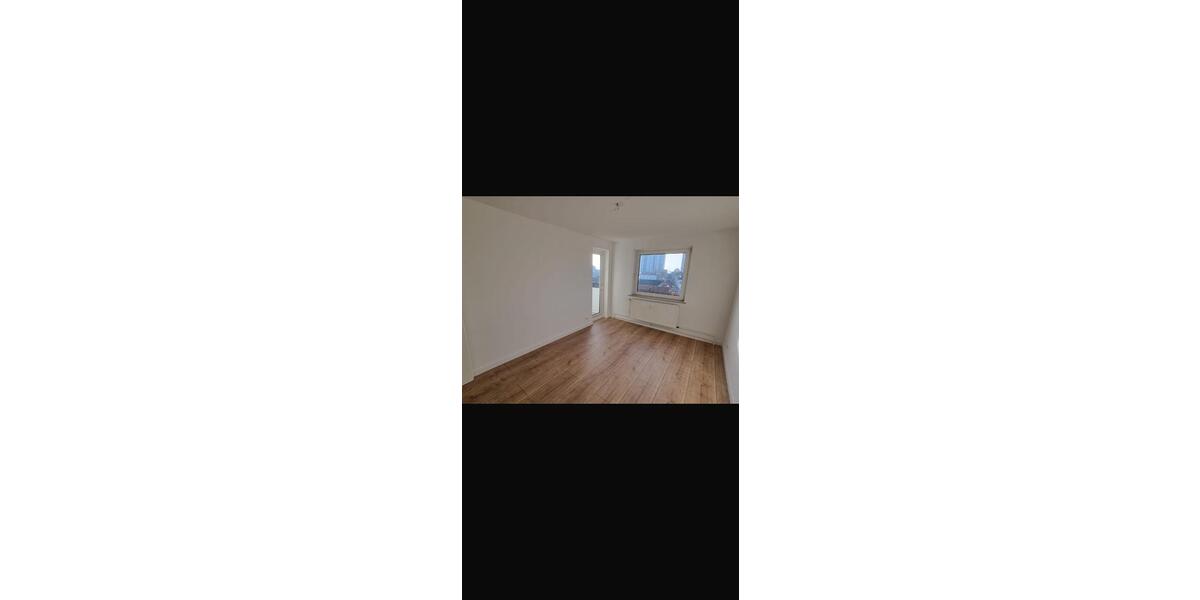 Einfamilienhaus Bremerhaven Mitte - 3 Zimmer, 83 m&sup2;, 105.000&euro; | Angebot:26974100