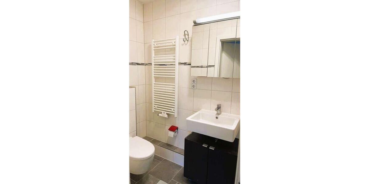 Doppelhaushälfte Schenefeld - 5 Zimmer, 135 m&sup2;, 1.990&euro; | Angebot:25724727