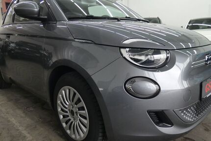 Fiat 500e 10.000 km 11.899 &euro; Metzingen 72555