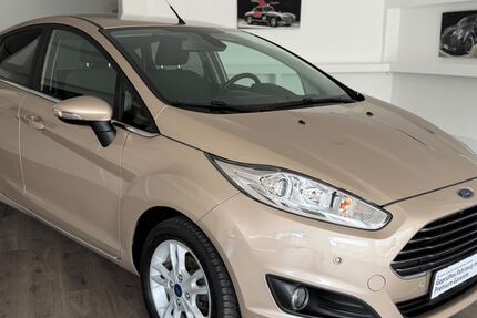 Ford Fiesta 103.136 km 7.400 &euro; Baunatal 34225