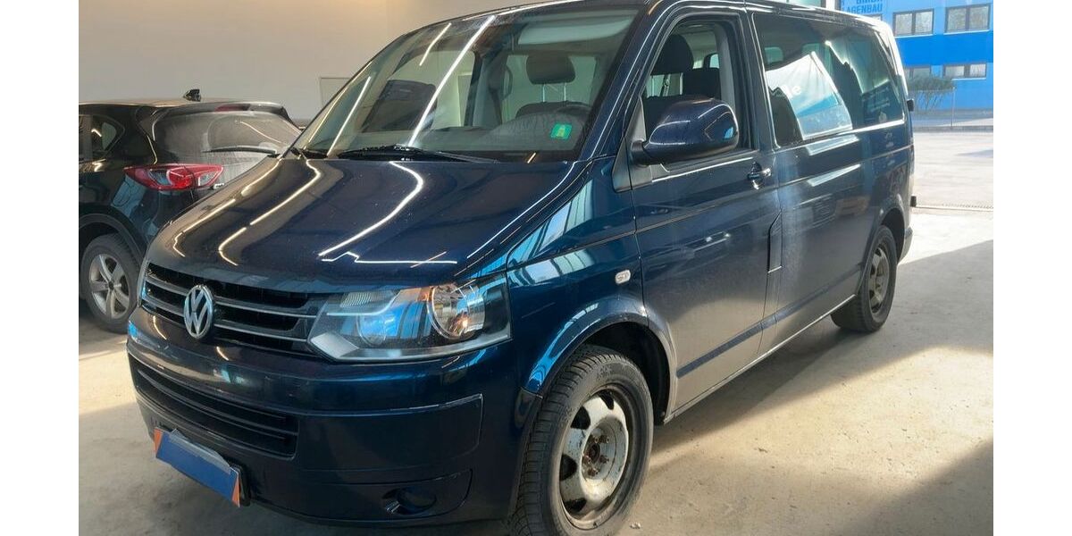 VW T5 Transporter 234.000 km 10.990 &euro; Frankfurt am Main 65933