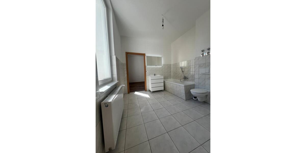 Etagenwohnung Köthen (Anhalt) - 3 Zimmer, 63 m&sup2;, 643&euro; | Angebot:26398080