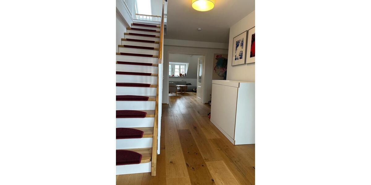 Dachgeschoßwohnung Dresden Neustadt - 5 Zimmer, 180 m&sup2;, 900.000&euro; | Angebot:25611802