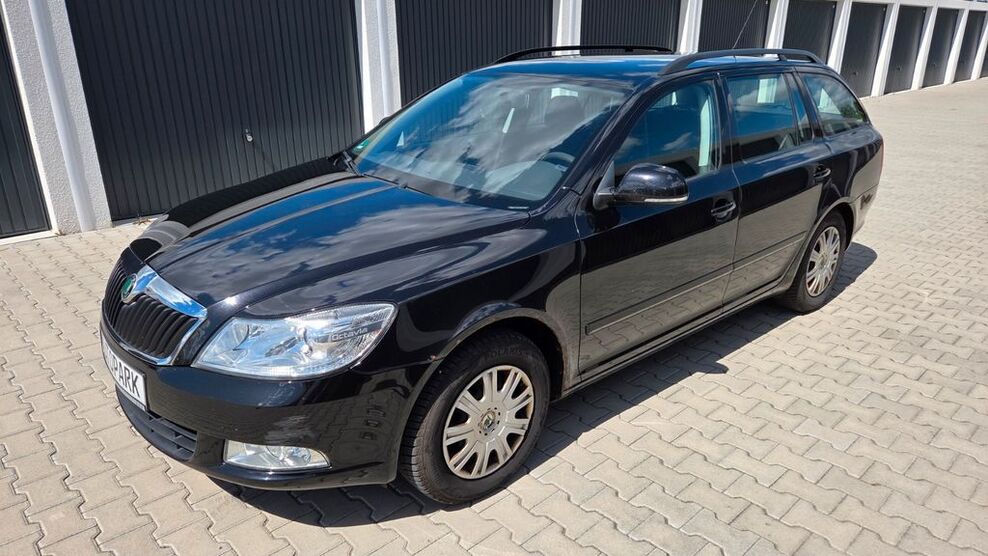 Skoda Octavia 152.000 km 2.990 € Küps 96328