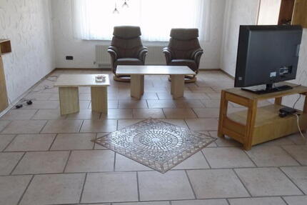 ObjNr:18697 - Gepflegtes, großes 2 Familienhaus in Rülzheim 7 zimmer