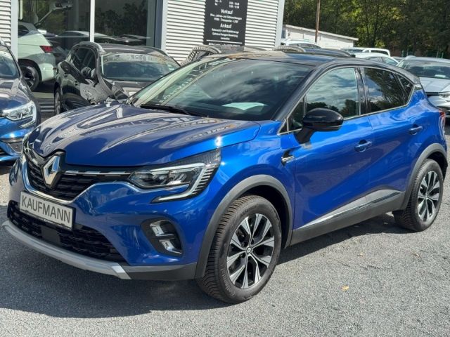 Renault Captur 32.583 km 22.890 € Dresden 01309
