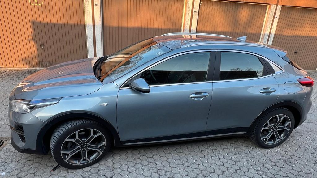 Kia XCeed 59.500 km 20.899 &euro; Regensburg 93053