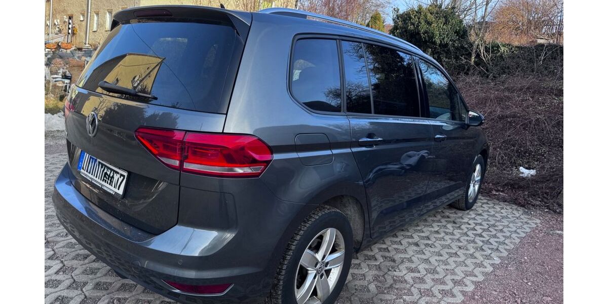VW Touran 114.000 km 16.000 &euro; Dippoldiswalde 01744