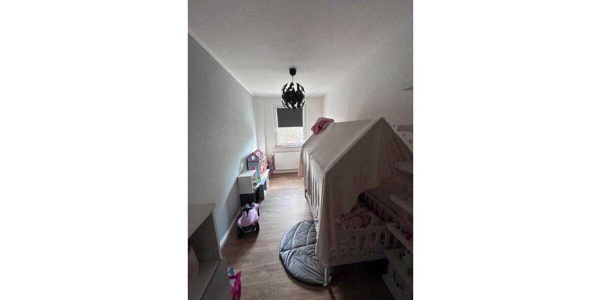 Etagenwohnung Saalfeld (Saale) - 3 Zimmer, 58 m&sup2;, 530&euro; | Angebot:25512325