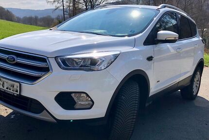 Ford Kuga 195.000 km 9.900 &euro; Netphen 57250