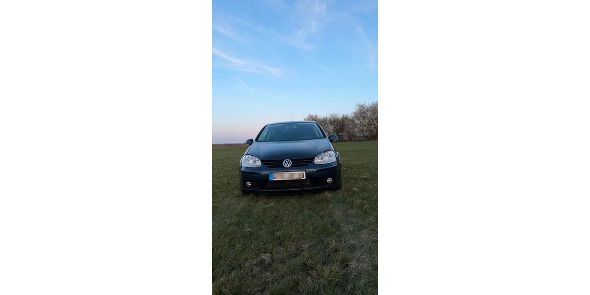 VW Golf 240.000 km 2.500 &euro; Drei Gleichen OT Güntersleben 99869