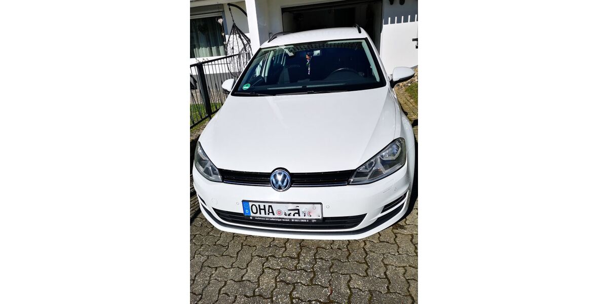 VW Golf Sportsvan 220.800 km 8.200 &euro; Osterode am Harz 37520