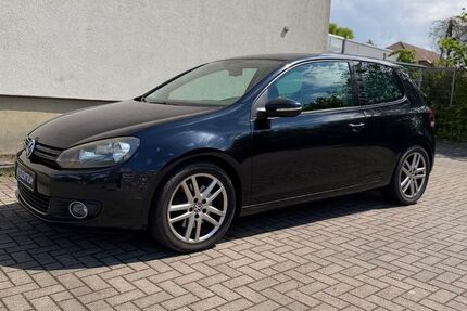 VW Golf 237.000 km 2.390 &euro; Peine 31226