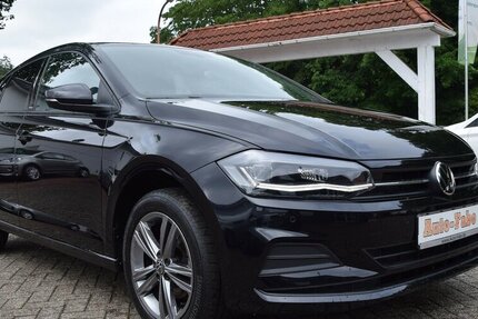VW Polo TSI United Plus Navi*PDC*LED*Climatr.*Shzg 56.895 km 16.980 € Rastede 26160