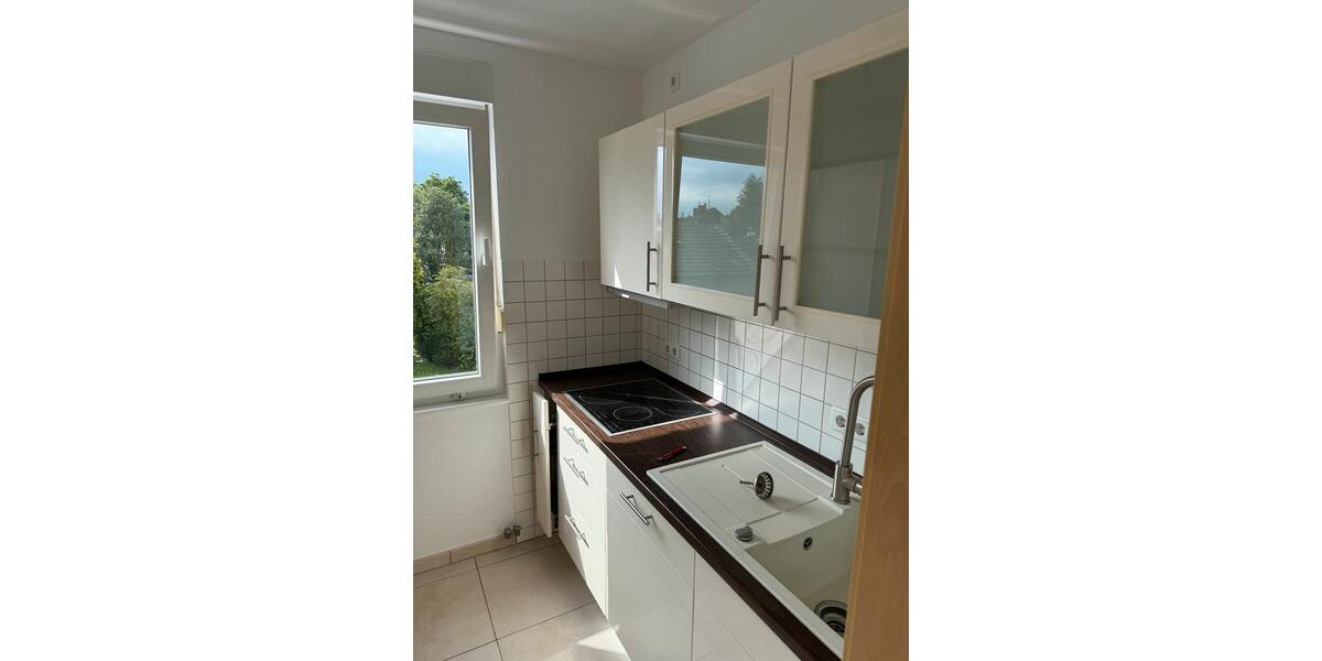 Dachgeschoßwohnung Bonn Gielgen - 3 Zimmer, 68 m&sup2;, 850&euro; | Angebot:24839125